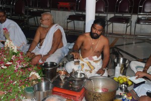 பாலாபிஷேகம்