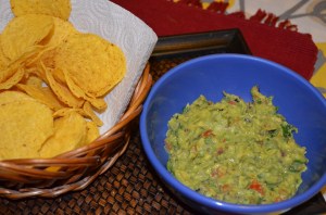 கார்ன் சிப்ஸும் க்வாக்கமோலேயும்