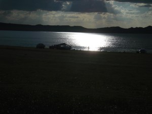 இருள் கவ்வும் நேரம்