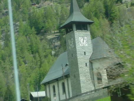 வீடுதானா