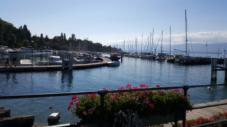  என்ன அழகு