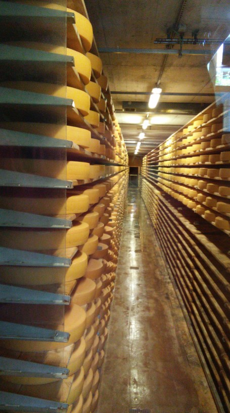 சீஸ்கிடங்கும் ரோபோவும்